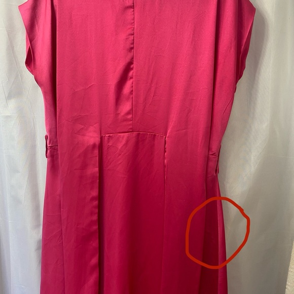 ✨Glinda🪄Satin Pink Wrap Dress - Picture 11 of 11